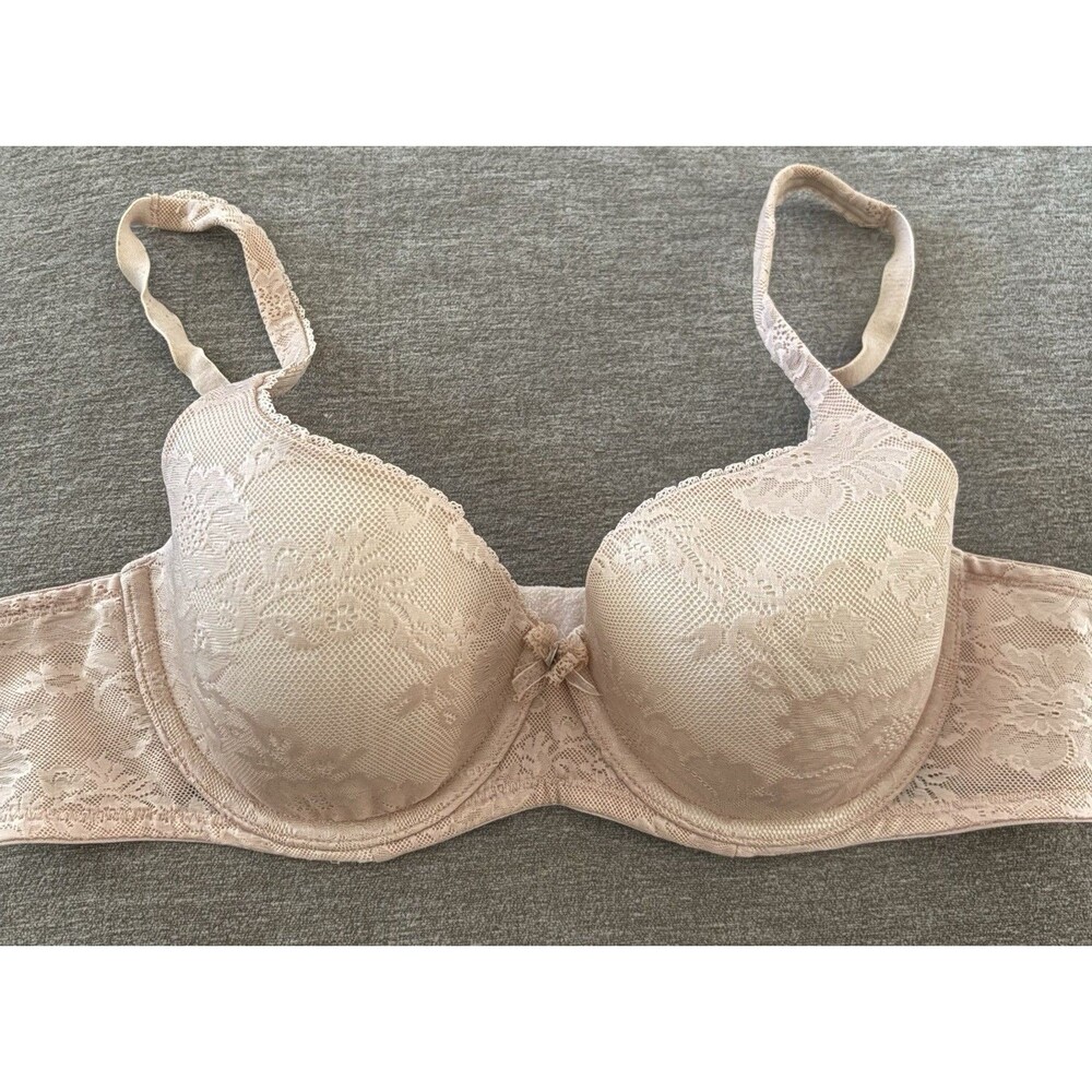 Victoria’s Secret Body By Victoria Lined Demi Bra 38B SEE PIX